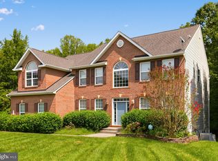 855 Bentley Dr, Prince Frederick, MD 20678