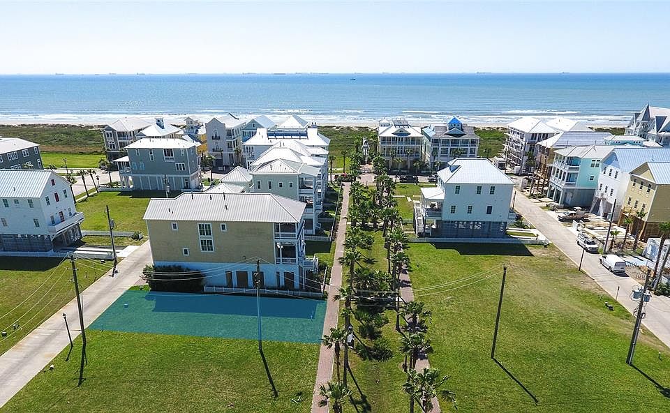 1st image of 722 Beachtown Psge