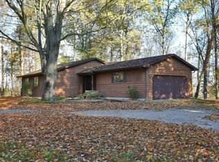 423 Quarterline St, Newaygo, MI 49337