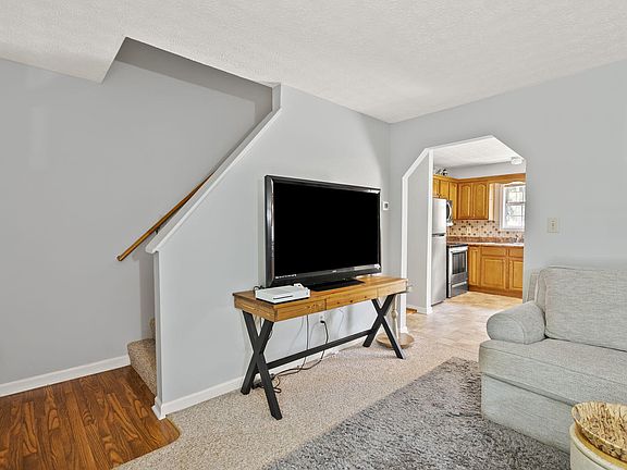5th image of 103 Arvin Dr