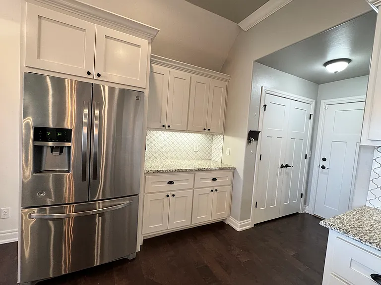 1106 Remington Ct — Photo 6