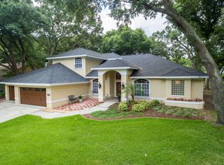 6209 S Queensway Dr, Temple Terrace, FL 33617