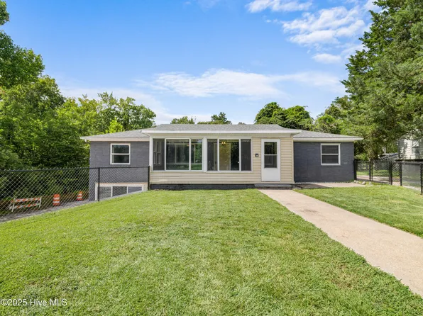 11a Dewitt Street, Jacksonville, NC 28540