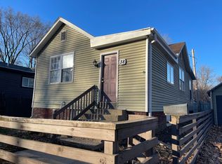 38 E Beardsley Ave, Champaign, IL 61820