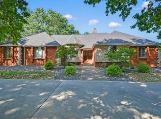 929 S Mumford Dr, Springfield, MO 65809