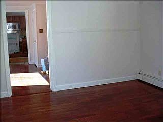 4th image of 18 Logan Ave