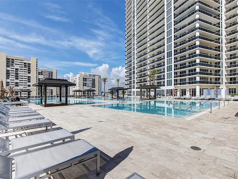 1850 S Ocean Dr #805 — Photo 13