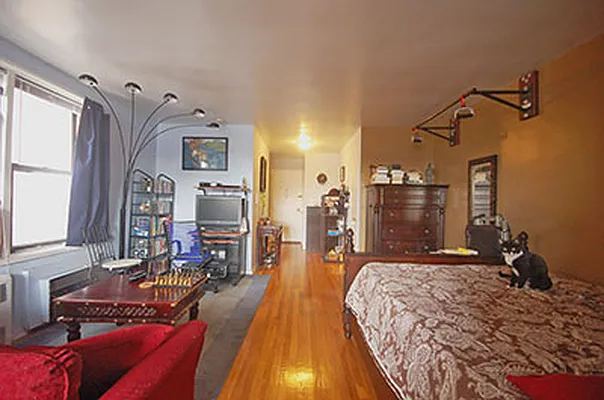 Sold by Link NY Realty | media 17