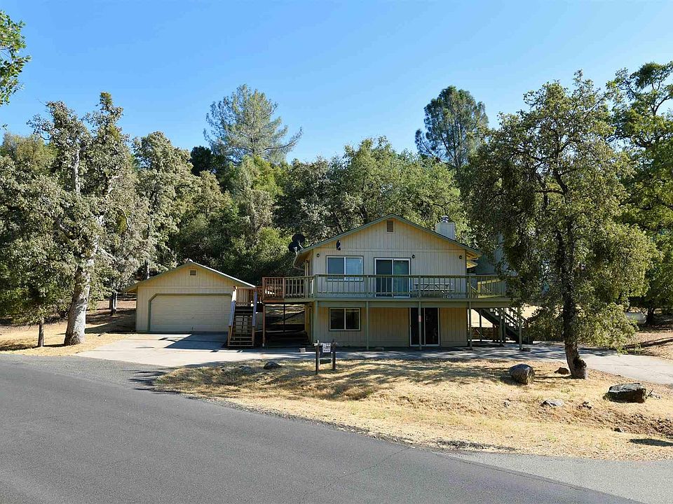 1st image of 12830 Cresthaven Dr