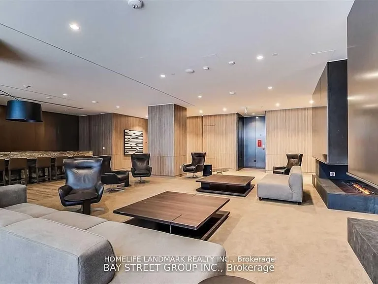 27 Bathurst St #1113 — Photo 3