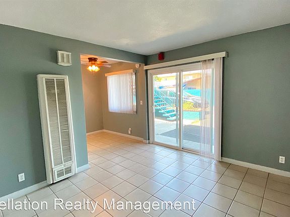 4th image of 1235 Center Ave APT 5