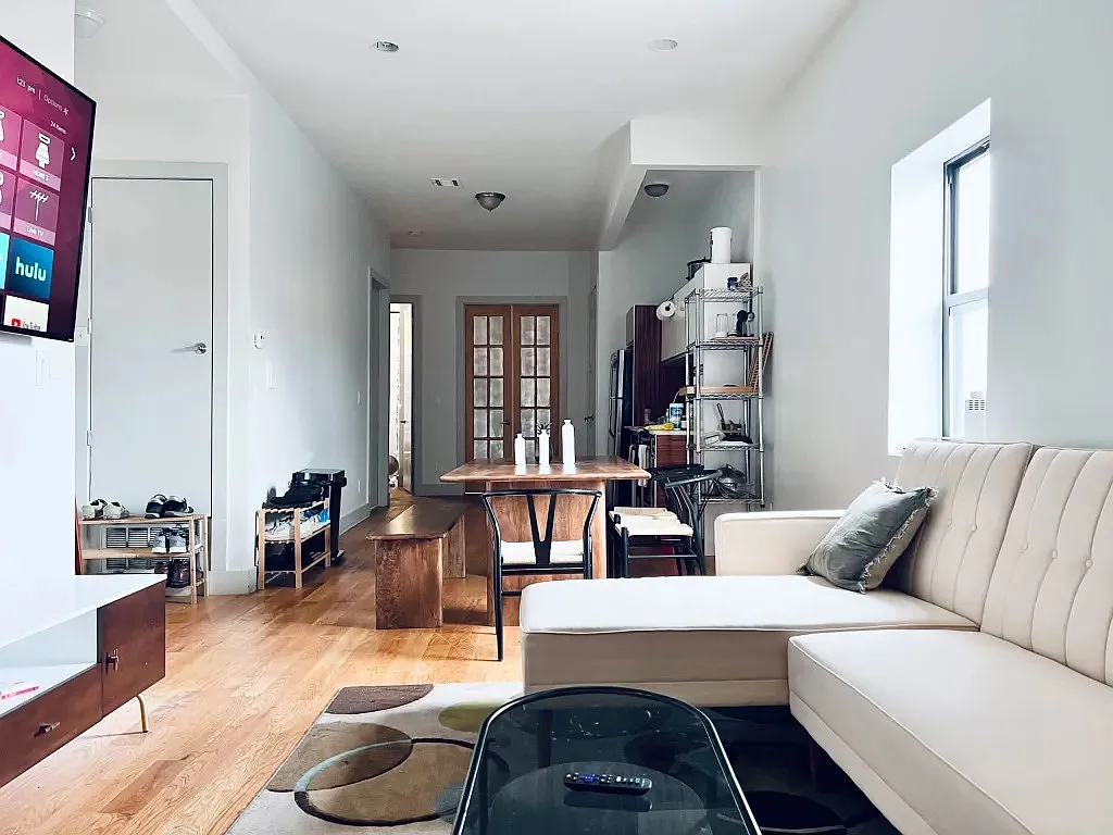 6 bed, 4.0 bath, 1200 sqft, $1,230 — Photo 4