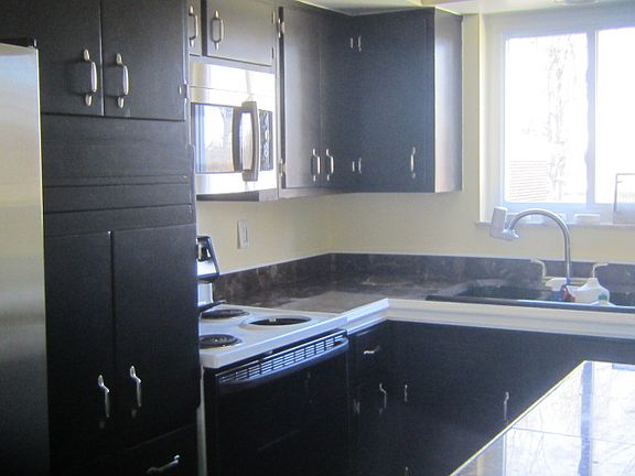 Additional Kitchen View 