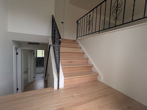 Front door entry landing