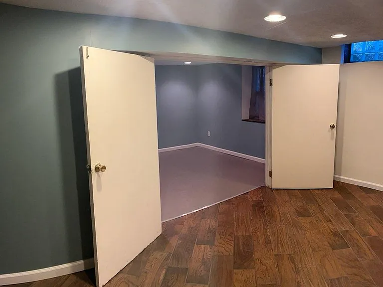 15859 Buckingham Ave — Photo 14