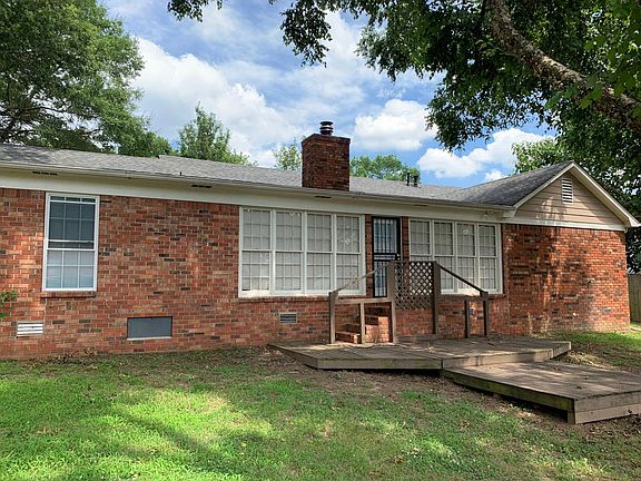 5th image of 3391 Summerhill Dr