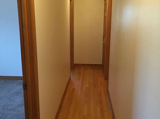 7216 W 59th St APT 2W, Summit Argo, IL 60501