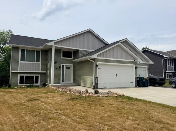 437 Woodale Ave, Saint Croix Falls, WI 54024