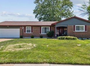 2550 Woodsage Dr, Florissant, MO