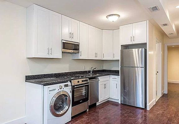 2nd image of 223 Bainbridge St #G