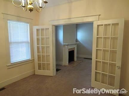912 tates Creek Road
						:
						View from dining room into family room