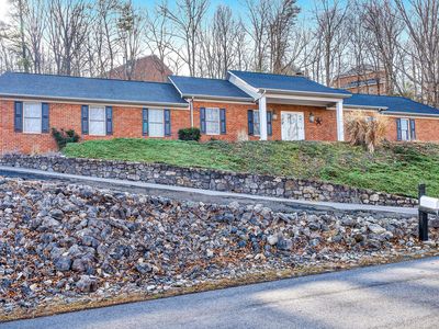 178 Forest Dr, Salem, VA, 24153