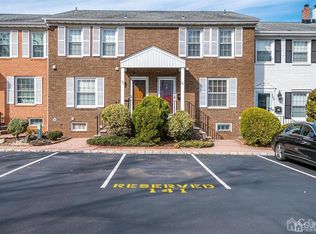 141 Howell Ave, Fords, NJ 08863