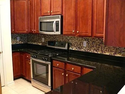 12 Swan Ct — Photo 6
