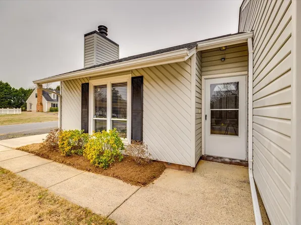 10932 Copper Field Dr, Pineville, NC 28134