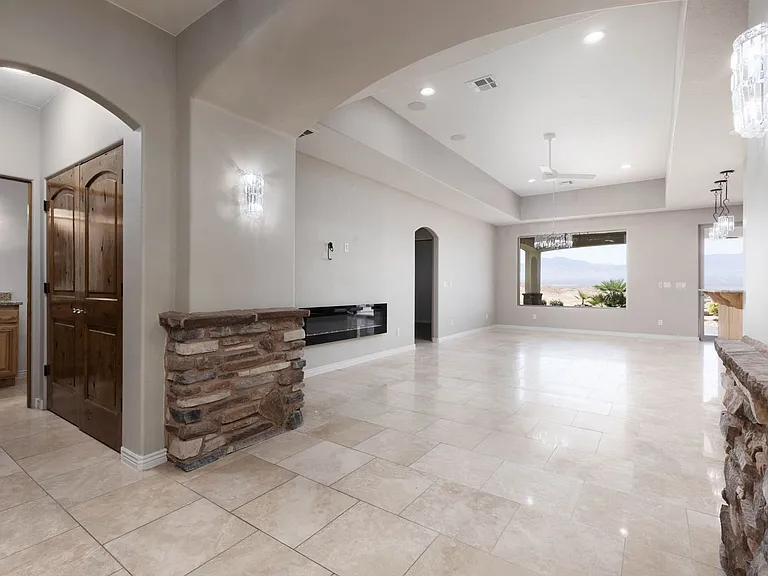 46 Whispering Wind Way — Photo 10