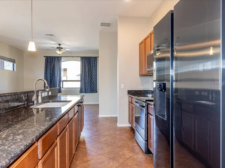 8721 E Perry Park Cir — Photo 17