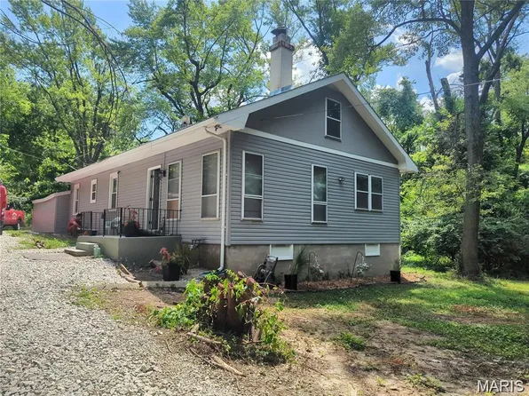 9818 Jacobi Ave, Saint Louis, MO 63136