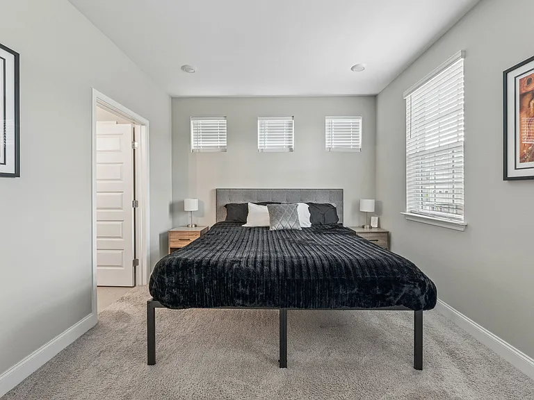 1801 Shadow Green Dr #304 — Photo 18