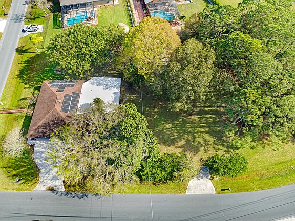 3rd image of 1458 Hero St SE