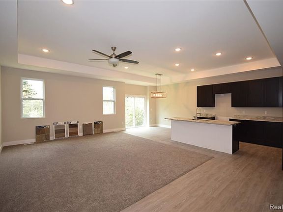3rd image of 13161 Harbor Landings Dr