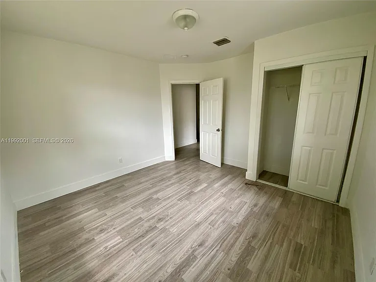 2840 NW 8th St — Photo 16