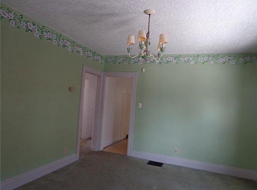 3rd image of 23 Maylan Dr