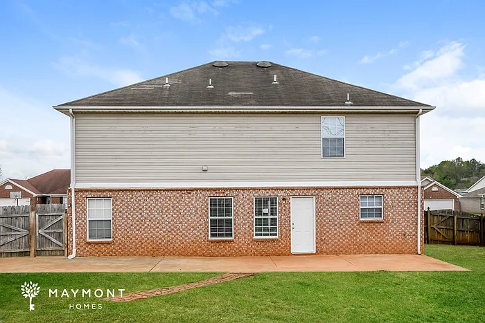 111 Bellevue Dr — Photo 11