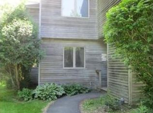 87 Depot Rd, Leverett, MA 01054