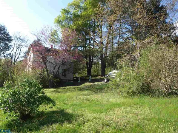 38 Peoni Pl, Schuyler, VA 22969