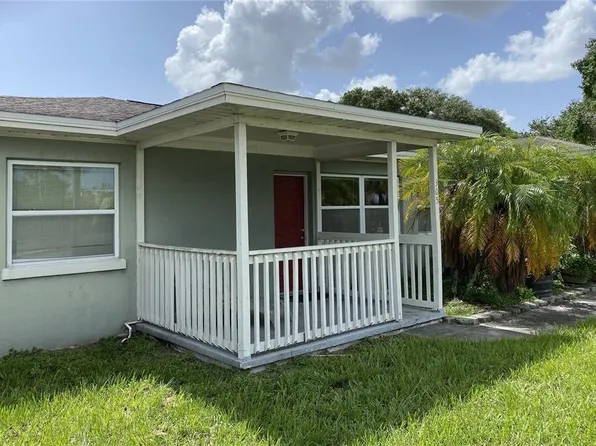 305 S Venus Ave, Clearwater, FL 33755