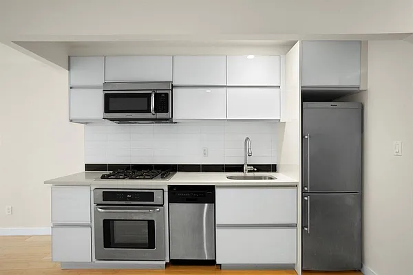 Rented by Corcoran | media 2