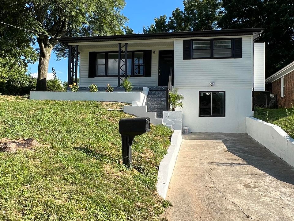 2318 Rockford Ln, Louisville, KY 40216 MLS 1642652 Zillow