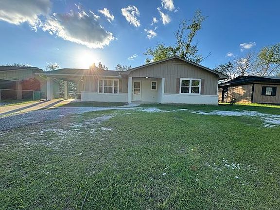2nd image of 1228 Ponderosa Dr