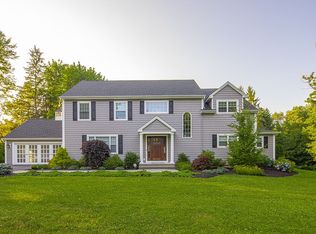 2 Karen Rd, Danbury, CT 06811