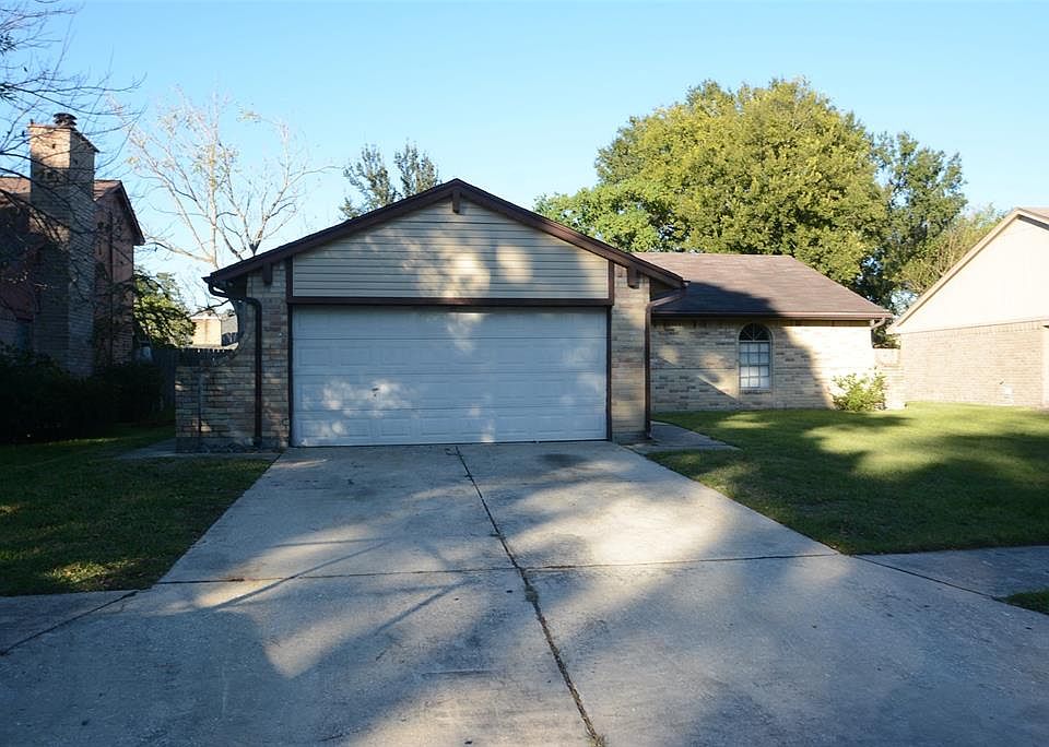 1st image of 11906 Fork Creek Dr