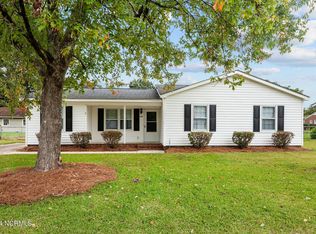 109 Belmont Dr, Greenville, NC 27858