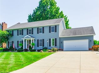 6524 Lynleigh Cir NW, Canton, OH 44708