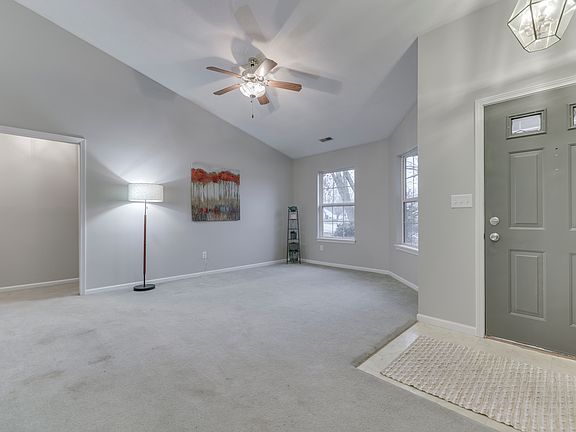 5th image of 8431 Southern Springs Blvd