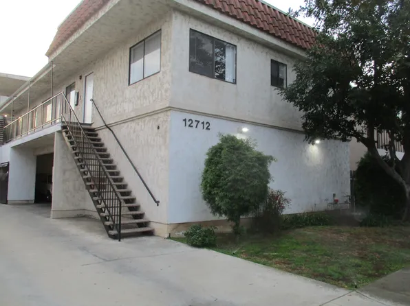 12712 Cranbrook Ave APT 1, Hawthorne, CA 90250